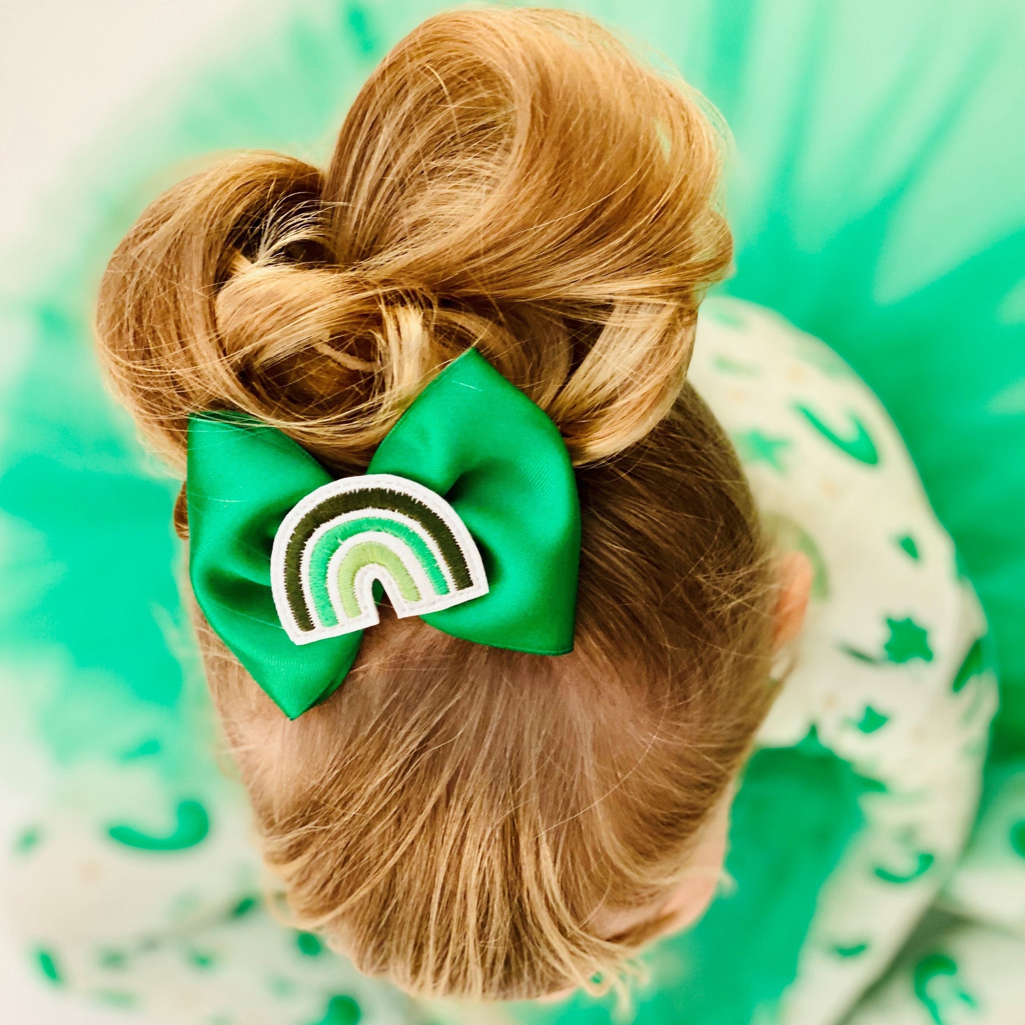 Kelly Green Bow Clip with Rainbow